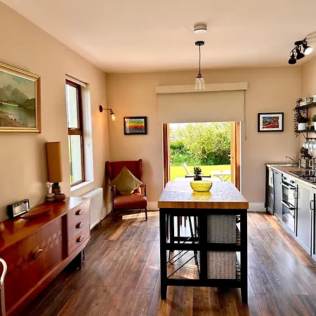 Hillcrest Townhouse, Ferienhaus Carrick on Shannon