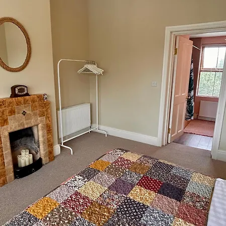 Hillcrest Townhouse,