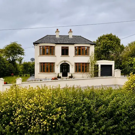 Hillcrest Townhouse, Holiday home *