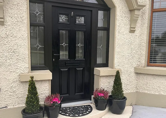 Hillcrest Townhouse,