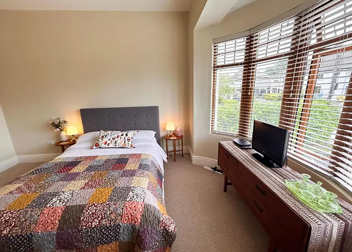 Hillcrest Townhouse, *